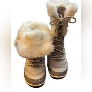 Columbia Omni Heat Thermal Winter Boots, NWOT, Size 7.5, Gray, waterproof, warm